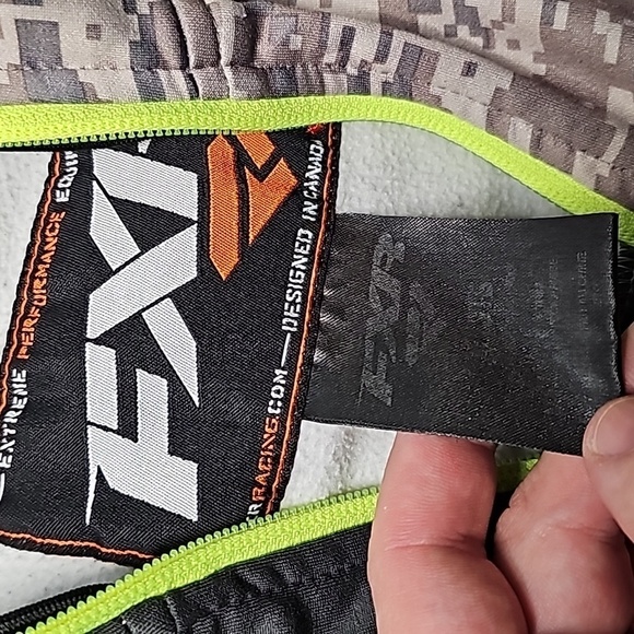 FXR XXL black and brown camo extreme performance zip up hoodie - Picture 5 of 5
